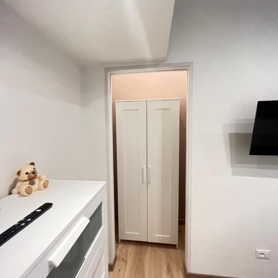 Alla Scalinata Del Teatro Rossetti Confort Suites Parcheggio 트리에스테 외부 사진