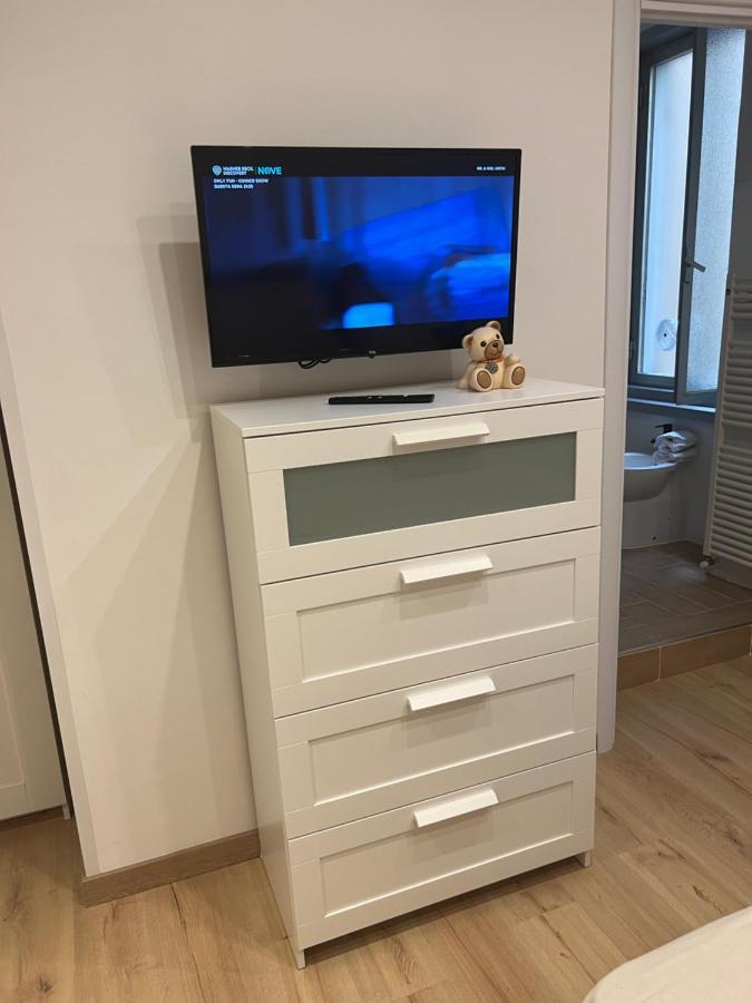 Alla Scalinata Del Teatro Rossetti Confort Suites Parcheggio 트리에스테 외부 사진